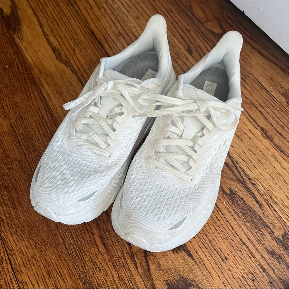 Hoka Clifton 8 White 6.5
